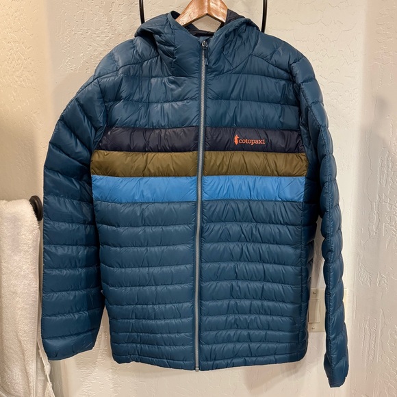 Cotopaxi Down Jacket Size XL